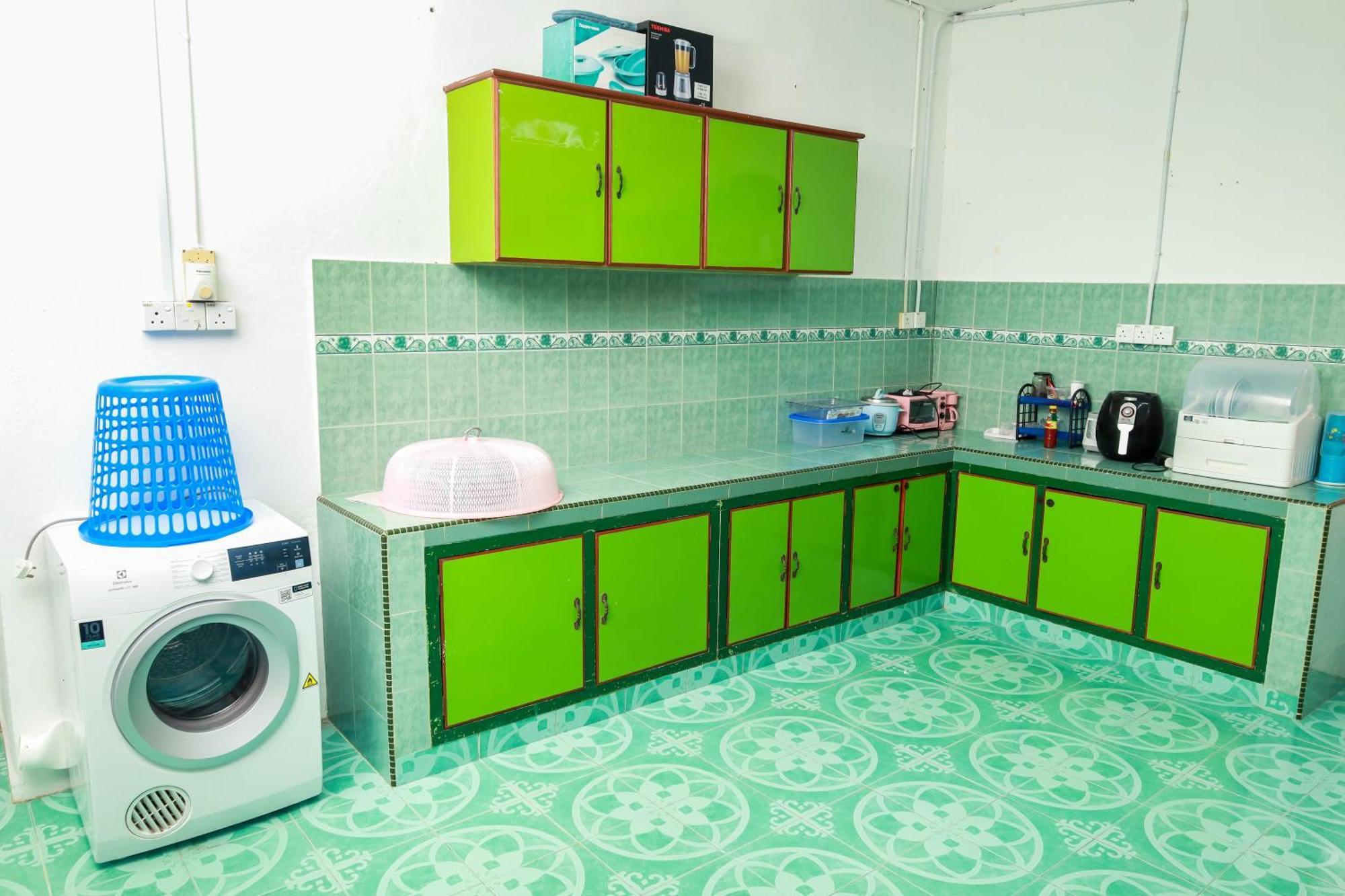 D'Bali Homestay - Private Swimming Pool, Netflix, Internet Wifi ,Cuckoo, Internet Wifi , Dryer, Washing Machine, Aircond Setiap Bilik & Ruang Tamu Pasir Puteh Luaran gambar